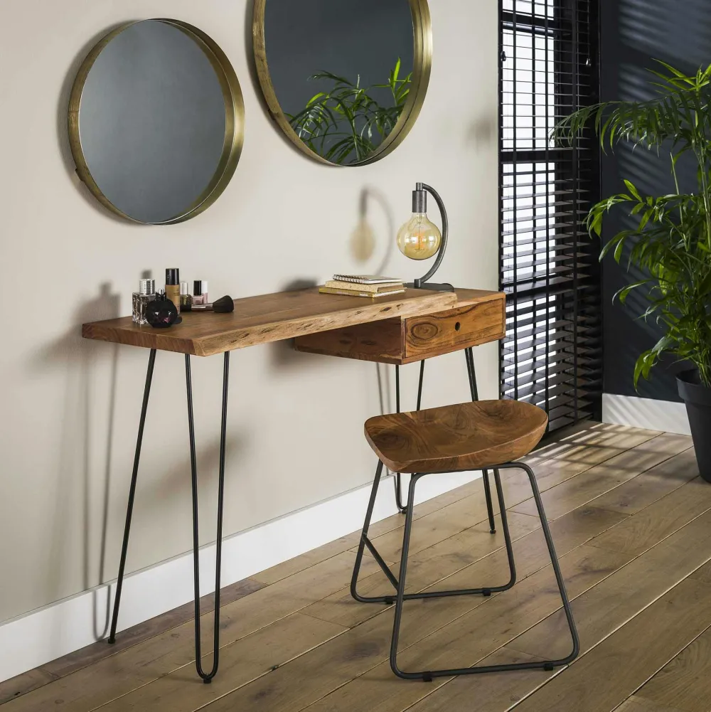 Tables De Chevet Industrielles|LEOPOLD Bout de canapé noir motif damier