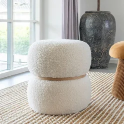 Meubles De Salon·Poufs|BRUGES Pouf de salon blanc effet fourrure avec cerclage bois
