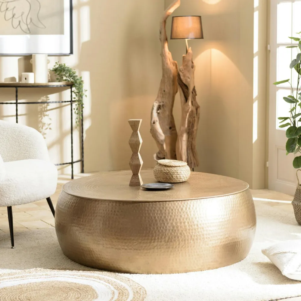Univers Déco·Design Contemporain|Tables Basses Design|ZALA Table basse ronde en aluminium doré martelé 106 cm