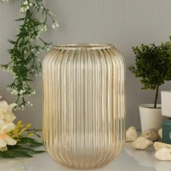 Vases| Vase en verre rainuré ambré – style vintage